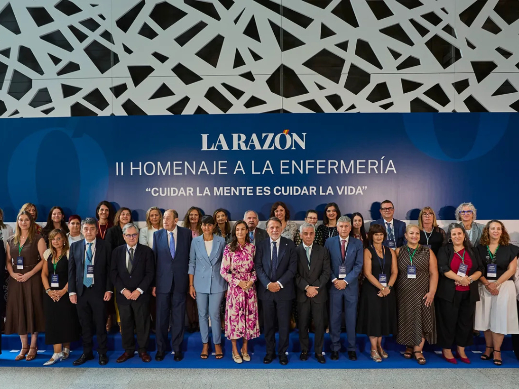 FEDAEP, AEEP y SEEN, presentes en el II Homenaje a la Enfermería de LA RAZÓN presidido por S.M. la Reina
