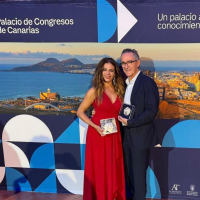 Reconocimiento a los comités organizadores del congreso SEEN/Seneo 2025